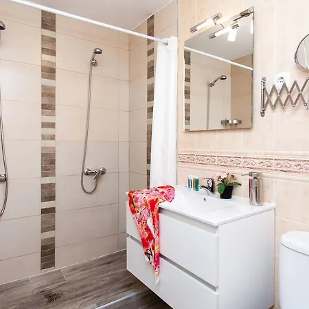 Bristol Mar By Vacanzy Collection