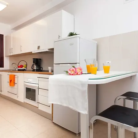 Apartment Bristol Mar By Vacanzy Collection *